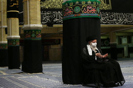 عزاداری آیت‌الله خامنه‌ای
