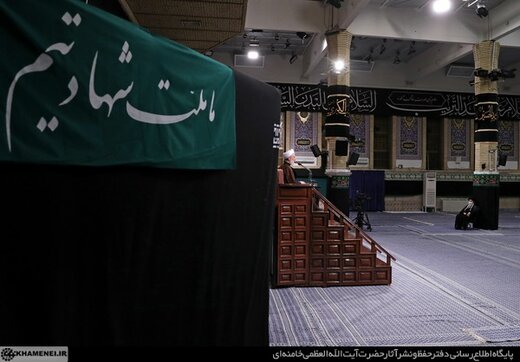 عزاداری آیت‌الله خامنه‌ای
