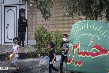 دسته‌ی عزاداری کودکانه بچه‌محل‌های رئیس‌جمهور!