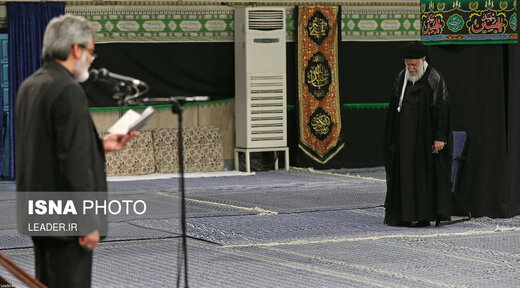 مراسم عزاداری مقام معظم رهبری در شب هشتم محرم
