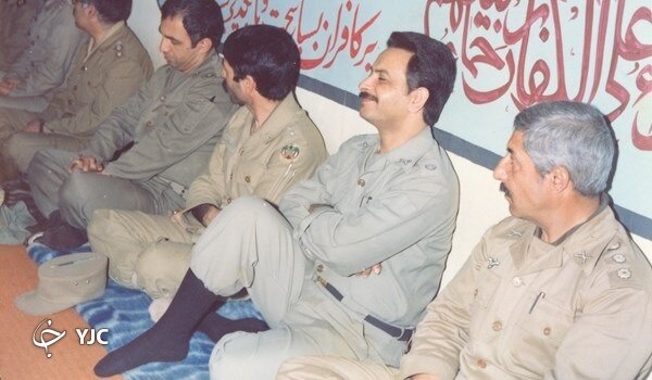 کدام فرمانده ارتشی باعث شکست حصر آبادان شد؟ / ماجرای نامه‌ای محرمانه به یک فرمانده ارتش