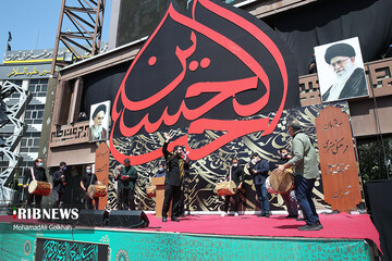 مراسم عزاداری روز عاشورا در تهران