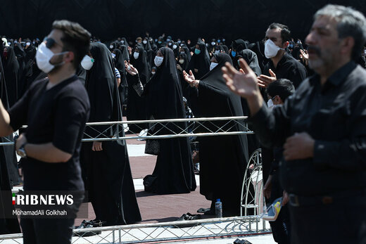 مراسم عزاداری روز عاشورا در تهران