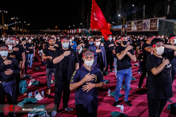 عزاداری شام غریبان در هیئت ریحانه الحسین (ع)