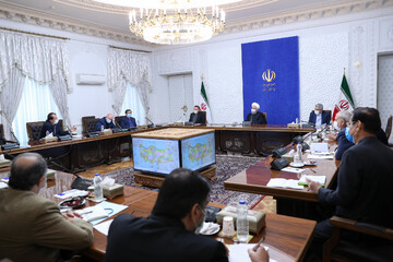 روحاني: تعزيز العلاقات الإستراتيجية مع الجوار يعد إحدى أولويات إيران