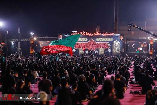 عزاداری شام غریبان در هیئت ریحانه الحسین (ع)