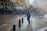 ببینید | تصاویری از ناآرامی‌ها در اطراف کاخ ریاست جمهوری، میدان شهدا و مرکز بیروت