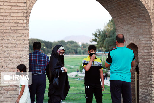 روزهای کرونایی در سی وسه پل