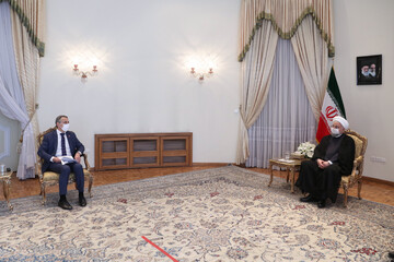 روحانی: هر روز که آمریکا از اشتباهات خود برگردد، راه برای او باز است 
