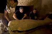 ببینید | کشف 13 تابوت مهر و موم شده چوبی با قدمتی 2500 ساله در مصر
