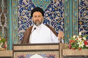 عذرخواهی متفاوت یک امام جمعه از وزیر روحانی: اگر حلال نکنید و نبخشید، استعفا می‌دهم