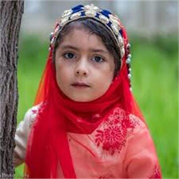 درخشش آرمیتا جوادیان هنرمند لردگانی در جشنواره نقالی و شاهنامه خوانی بنیاد نقالی تورنتوی کانادا