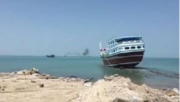 به آب اندازی ۸ لنج باری به ارزش بیش از ۹۶ میلیارد ریال / تولید ۴۴۲ شناور تا پایان سال در منطقه آزاد قشم