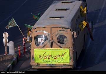کاروان نمادین راهیان کربلا