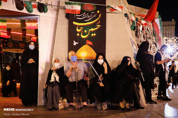 سفره حضرت رقیه(س) در میدان امام حسین(ع)