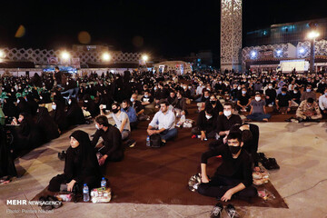 سفره حضرت رقیه(س) در میدان امام حسین(ع)