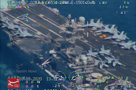 ببینید | تصاویری از رهگیری ناو هواپیمابر نیمیتز توسط پهپادهای بومی نیروی دریایی سپاه