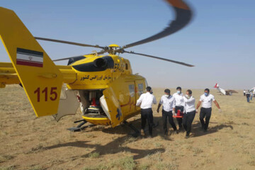 عکس | سقوط هواپیما در اطراف فرودگاه آزادی نظرآباد