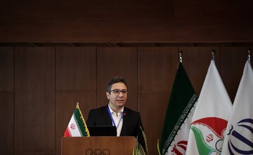 مادر ورزشها لباسی نو می‌پوشد