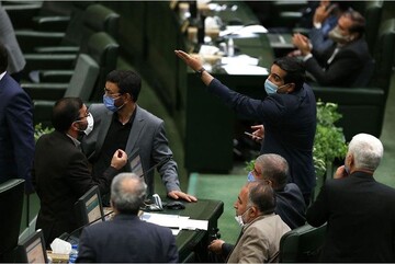 حاشیه‌های جلسه رای اعتماد به وزیر پیشنهادی صمت