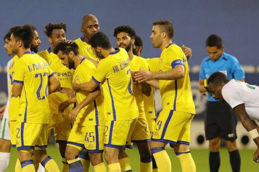 اشک مدیر النصر پس از شکست مقابل پرسپولیس/عکس اشک مدیر النصر پس از شکست مقابل پرسپولیس/عکس