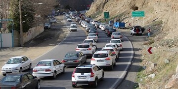 کندوان امروز یک طرفه می‌شود؛ ترافیک در جاده چالوس 