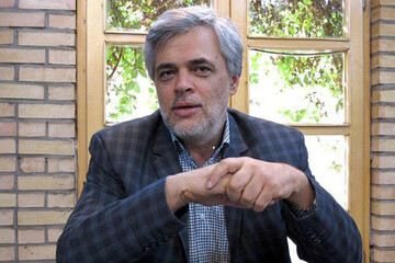 محمد مهاجری به نمایندگان مجلس: به قانون انتخابات این ماده را اضافه کنید که متولد اطراف مشهد باشد!