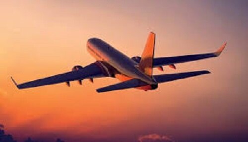 خبر وزیر راه درباره فروش دلاری بلیت هواپیما/ قیمت پروازهای اربعین اعلام شد 