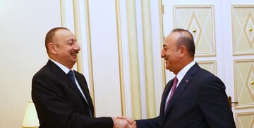 چاووش‌اوغلو راهی باکو شد
