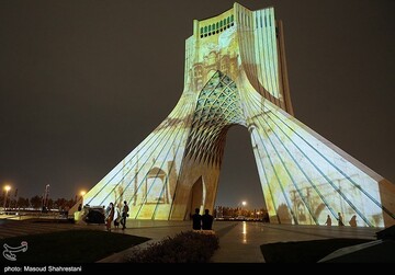 ویدئو مپینگ برج آزادی به مناسبت هفته تهران