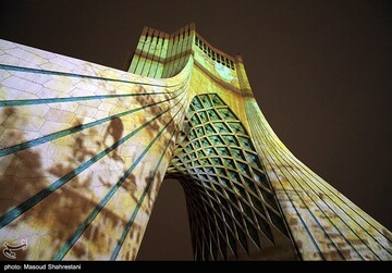 ویدئو مپینگ برج آزادی به مناسبت هفته تهران