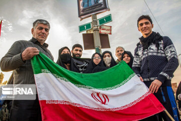 ببینید | دلدادگان حسینی از سراسر جهان در پیاده روی اربعین