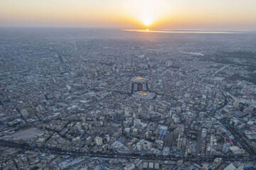 ببینید | تصویری متفاوت از صبح اربعین در کربلا