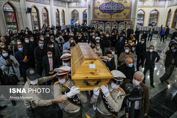 تصاویر | مراسم اقامه نماز بر پیکر استاد شجریان در بهشت زهرای تهران