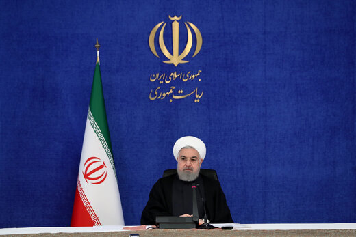 روحانی: ملت ایران از ۳ بحران بزرگ سرافزار بیرون آمد