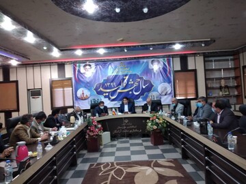 تلاش می کنیم قسمتی از مطالبات  و بیمه کارگران هرچه زودتر پرداخت شود