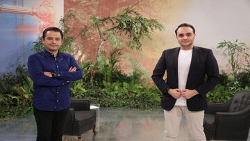 وقتی تنها درخت یک درّه، جان پاراگلایدرسوار جوان را نجات داد