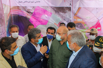 رئیس مجلس از محل احداث شهر فرودگاهی چابهار بازدید کرد 