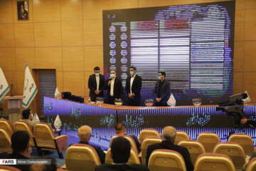 ببینید | گزارش تصویری از قرعه‌کشی لیگ برتر در فصل بیستم