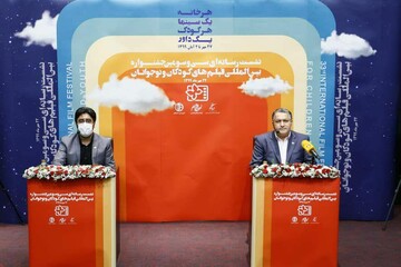 علیرضا تابش: برگزاری جشنواره تصمیم سختی بود