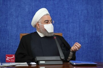 ببینید | ماسک متفاوت رئیس جمهور در جلسه امروز هماهنگی اقتصادی دولت