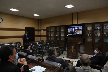 صلح و سازش در پرونده ۱۷ هزار دلاری در یکی از شعب شوراهای حل اختلاف شهرستان یزد