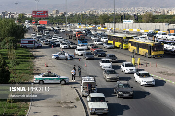 کنترل محدودیت عبور و مرور خودروها در ورودی‌های کرج