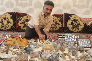 گنج پنهان در دل کویر