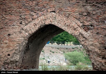 پل کهنه ساسانی در آستانه تخریب
