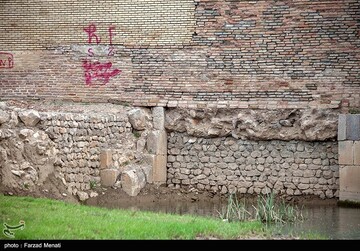 پل کهنه ساسانی در آستانه تخریب