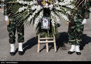 تشییع پیکر شهید مدافع سلامت سرهنگ مرتضی خوشوقت
