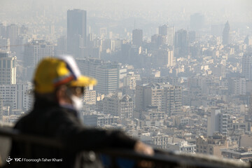 تهران خاکستری