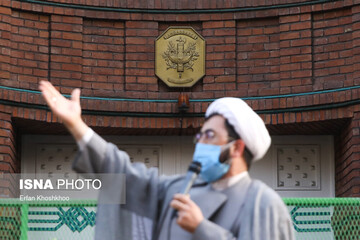 تجمع اعتراضی مقابل سفارت فرانسه در تهران