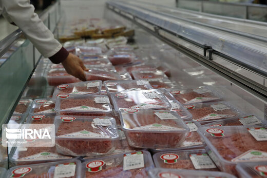  سه کیلو در سال ، مصرف سرانه گوشت کارگران ایران / گرانی سفره ها را خالی می کند